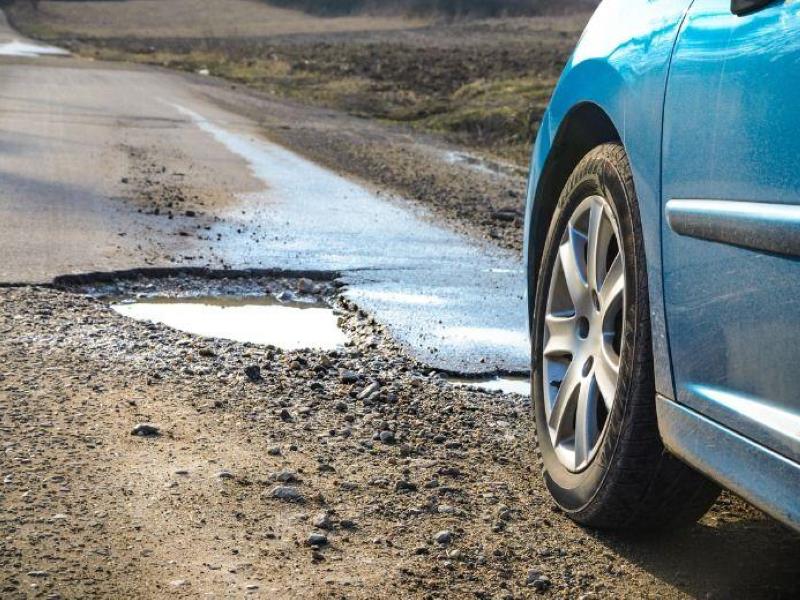 You Can Claim For Pothole Damage Automotive News Autotrader