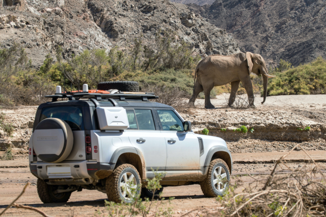 Land Rover Defemder