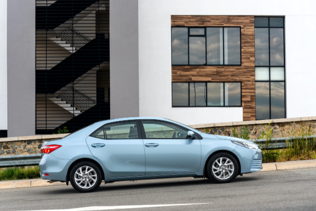 Which new Toyota Corolla Quest trim holds its value better? - Buying a ...