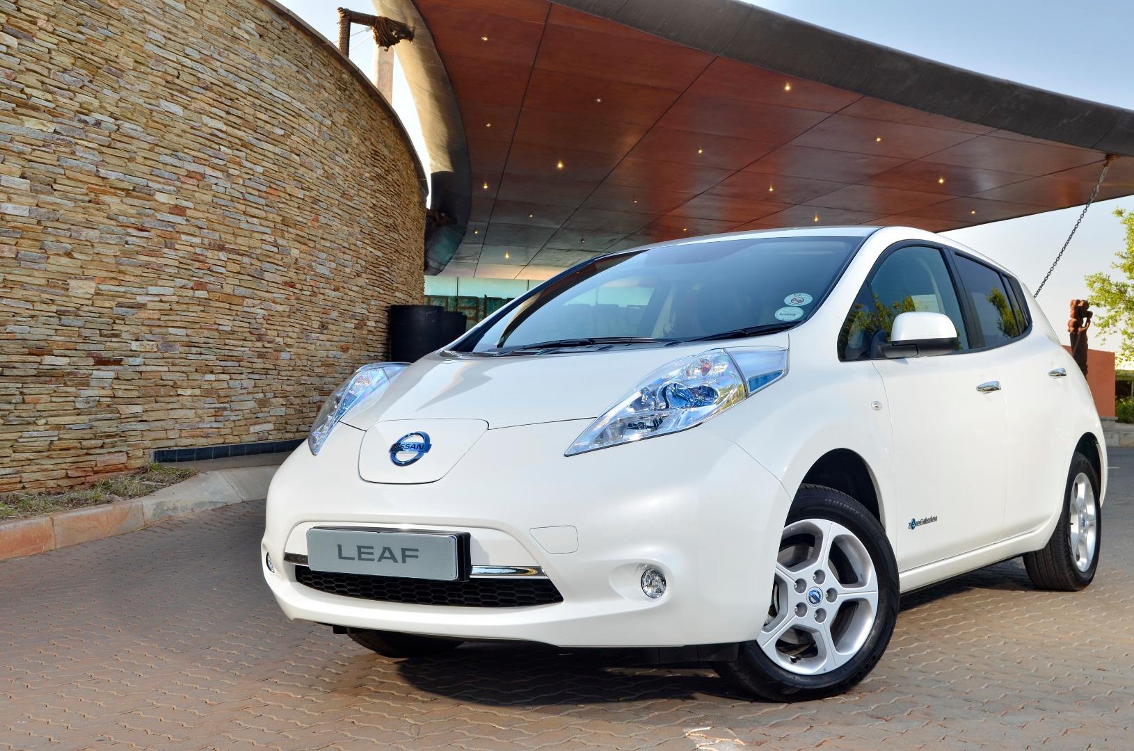 Top Things You Need To Know About The Nissan Leaf Buying A Car Autotrader