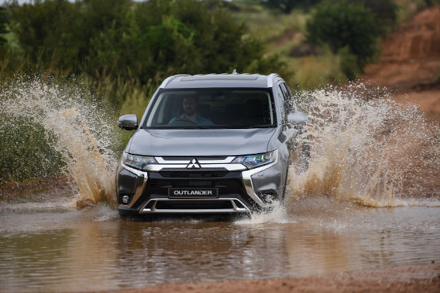 New vs used Mitsubishi Outlander: What are the top 3 differences ...