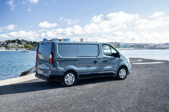 Renault trafic mercedes vito