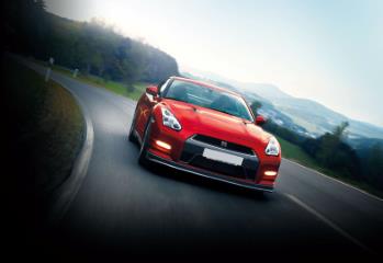 How to change wiper blades on a Nissan GT-R