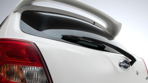 Datsun go deals roof spoiler price