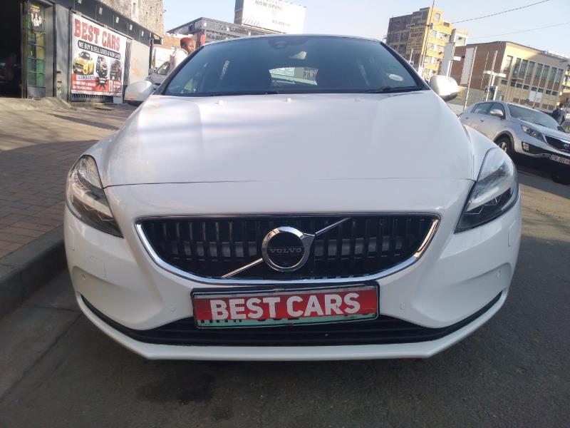 Volvo V40 T4 Momentum Auto For Sale In Johannesburg Id Autotrader