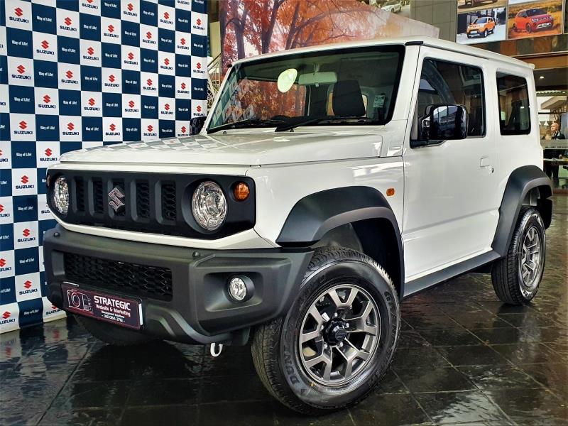 Suzuki / Jimny / 1.5 / GLX / AKTEPE 2019 SUZUKİ JIMNY ÖZEL TASARIM