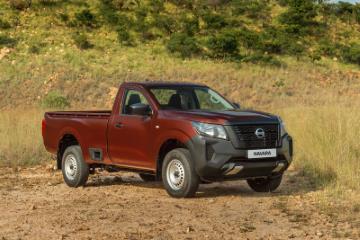 Which Nissan Navara is better: diesel or petrol?