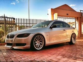 E90 BMW 335i Coupe M Sport review