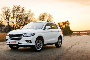 How to replace the car battery on a Haval H2