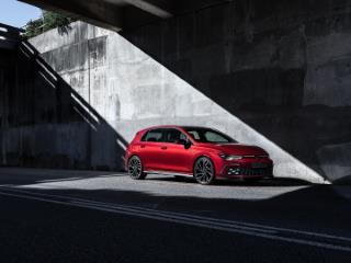 New vs used car pros and cons