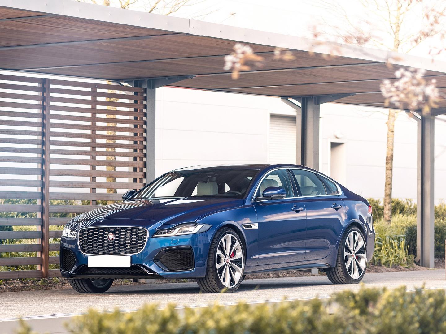 Jaguar XF