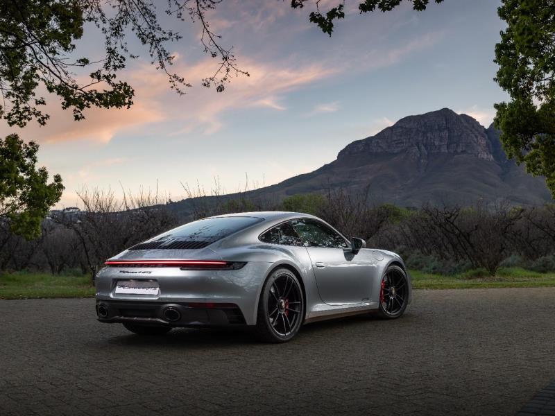 Porsche 992 911 GTS: Searching for the sweet spot - Buying a Car -  AutoTrader