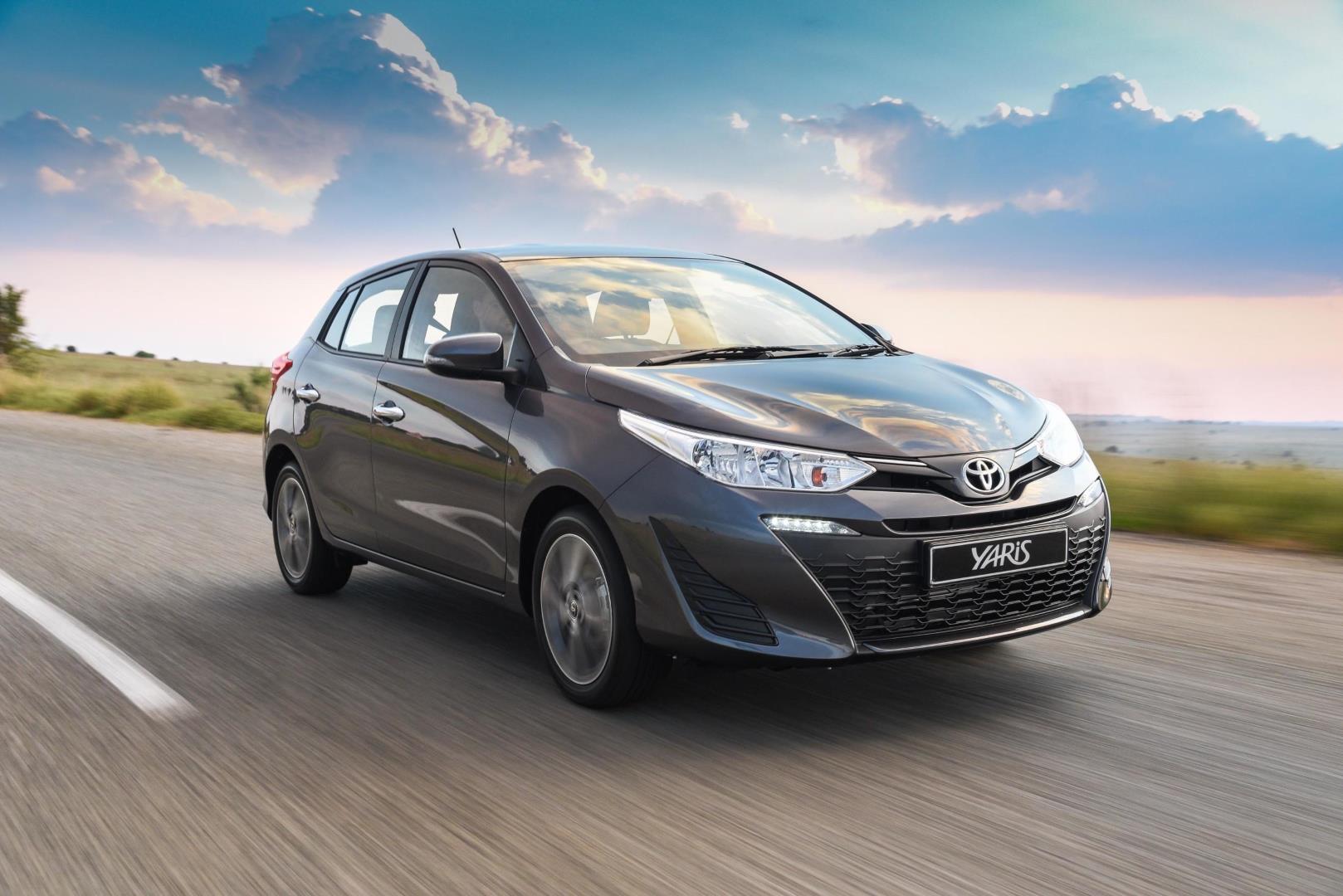 2019 toyota yaris accessories