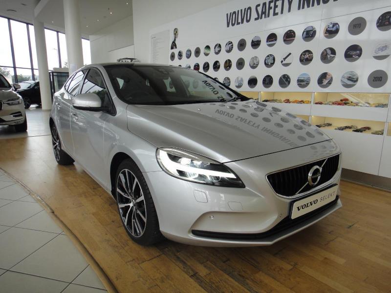 Volvo V40 T4 Momentum Auto For Sale In Johannesburg Id Autotrader