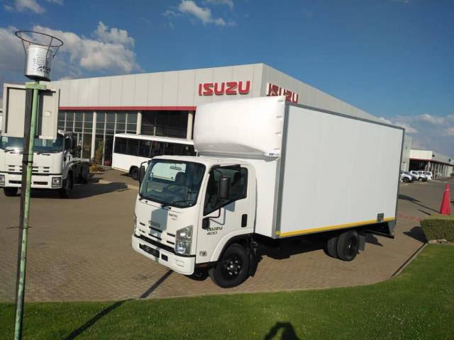 Isuzu npr trucks for sale in South Africa - AutoTrader