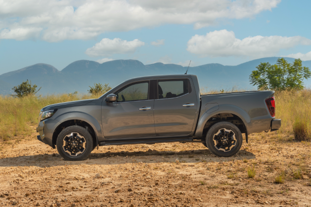 Is a Nissan Navara expensive to maintain? - Buying a Car - AutoTrader