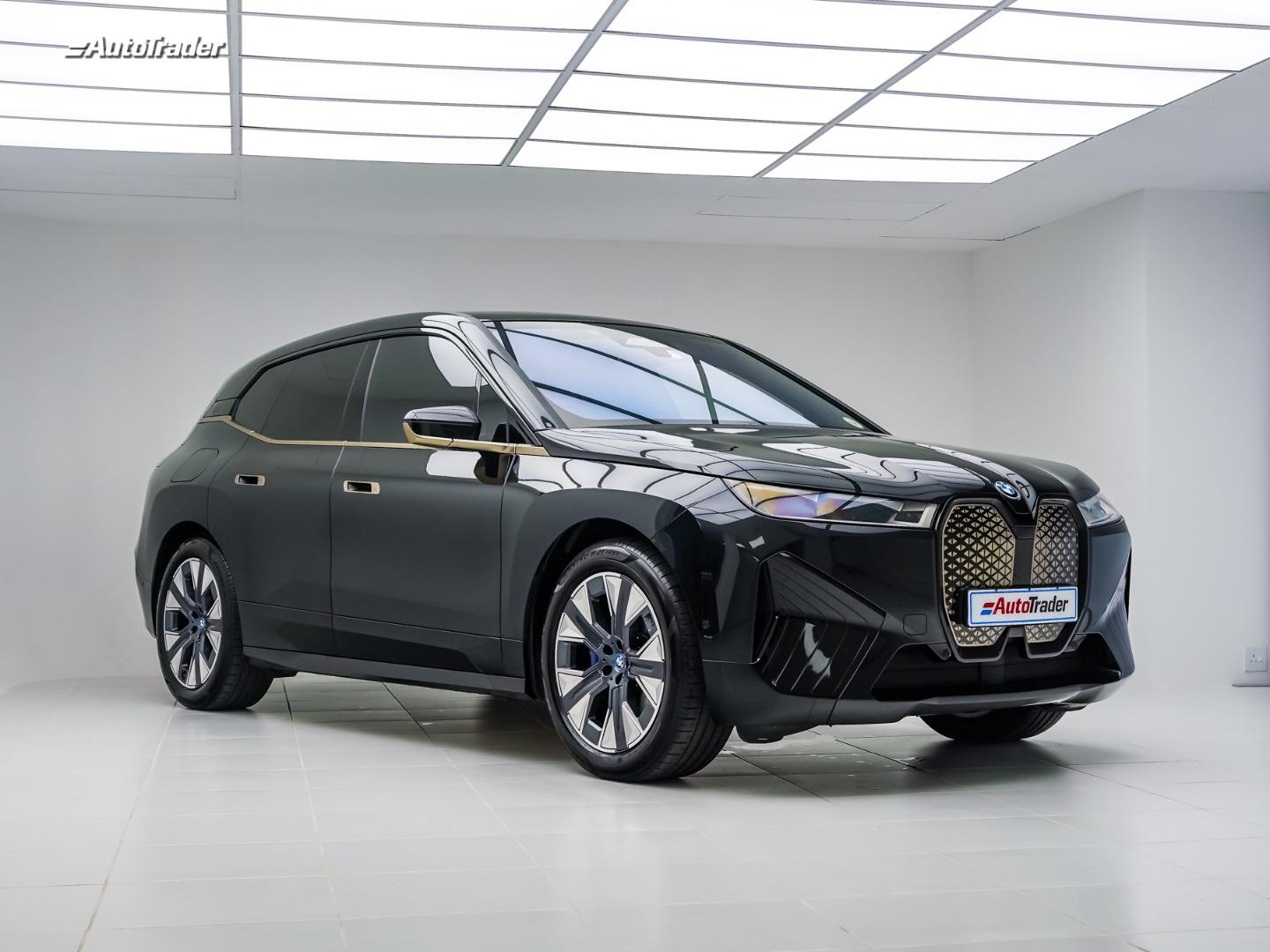 BMW iX