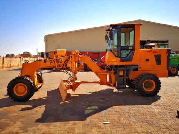 Grader - With Ripper - Off Road Use 4X2 for sale in Centurion - ID ...