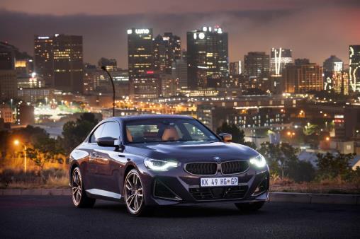 BMW 2 Series Coupe back with a bang