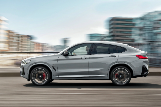 Quick comparison BMW X4 vs Mercedes Benz GLC Coupé Buying a Car AutoTrader