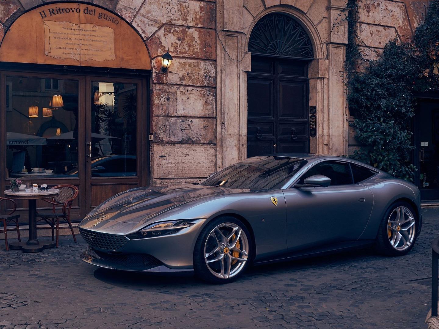 Ferrari Roma