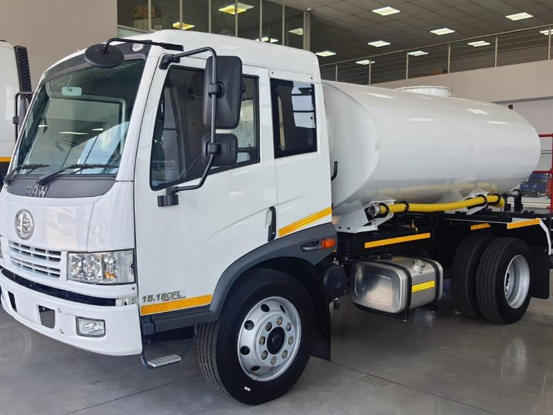 Faw Fl Ton Water Tanker Fl Ton For Sale In Akasia Id Autotrader