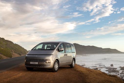 The 5 best cars with sliding doors