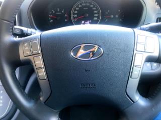 Airbag location in a Hyundai H-1 bus elite