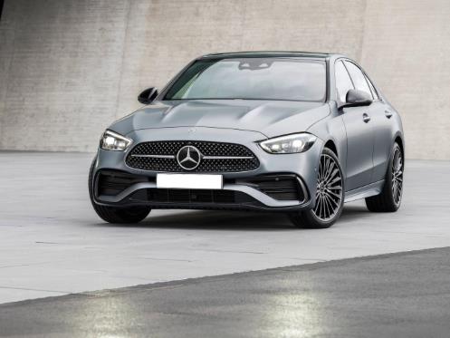 Which Mercedes C-Class is better: Diesel or Petrol?