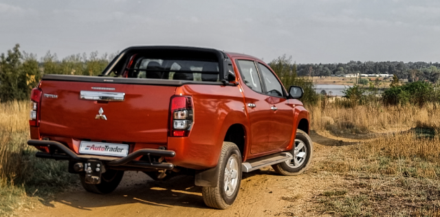 Mitsubishi Triton 2.4L DI-DC GL 4x2 (2022) Review - Expert Mitsubishi ...