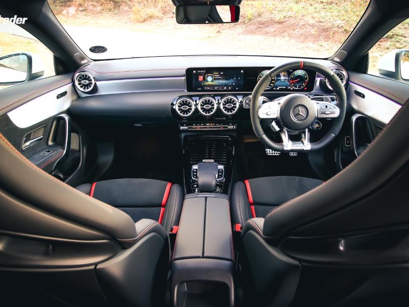 Mercedes-AMG CLA 35