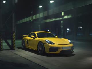 Everything you need to know about the Porsche 718 Cayman
