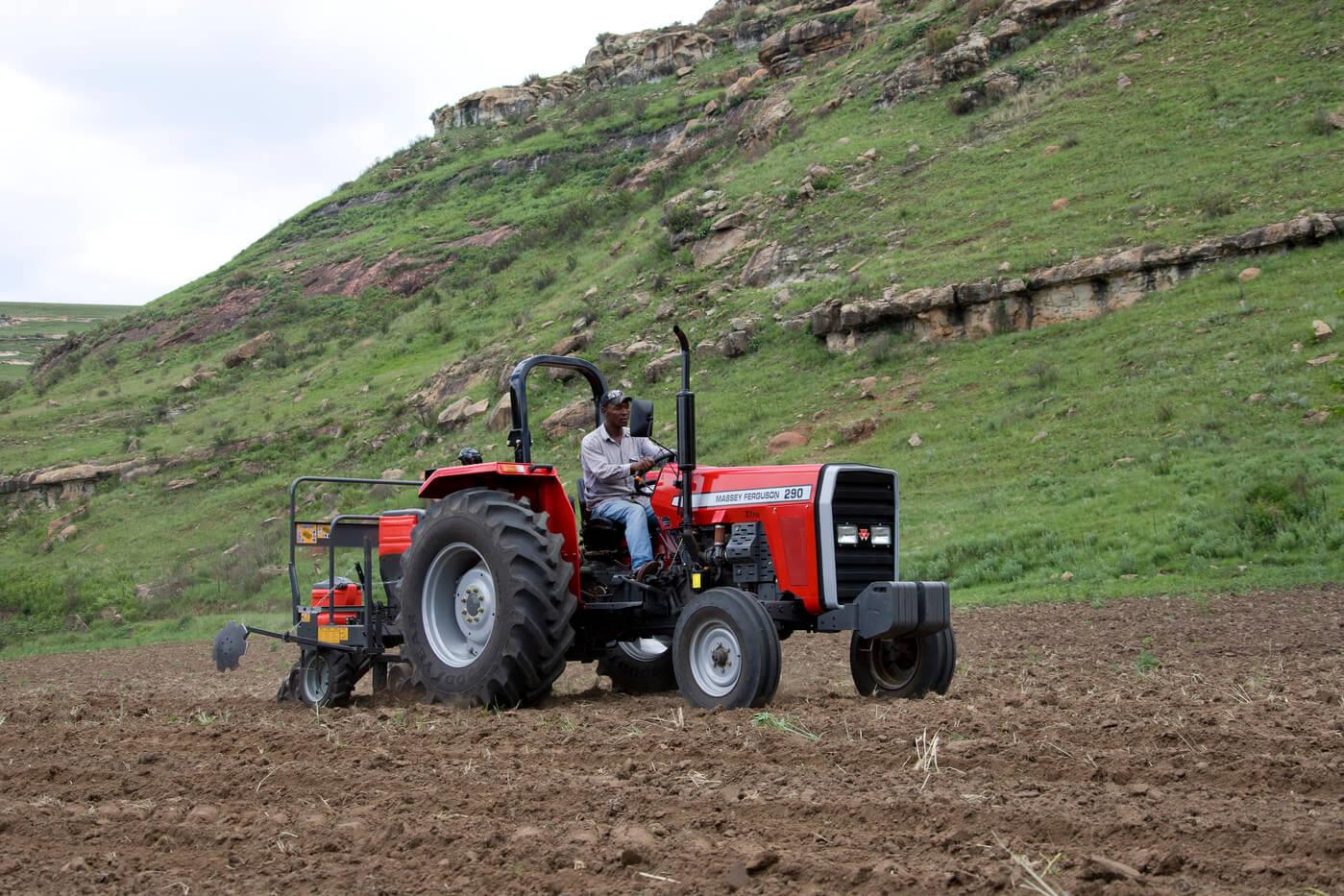 Massey Ferguson MF 200