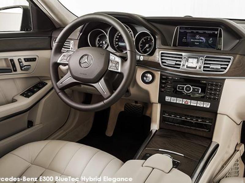 Mercedes Benz Introduces Its First Local Hybrid The 00 Bluetec Hybrid To The Range Expert Mercedes Benz E Class Car Reviews Autotrader