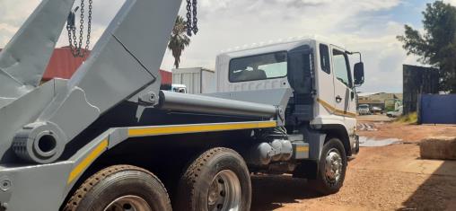 2011 Mitsubishi FUSO FV26:310 for sale