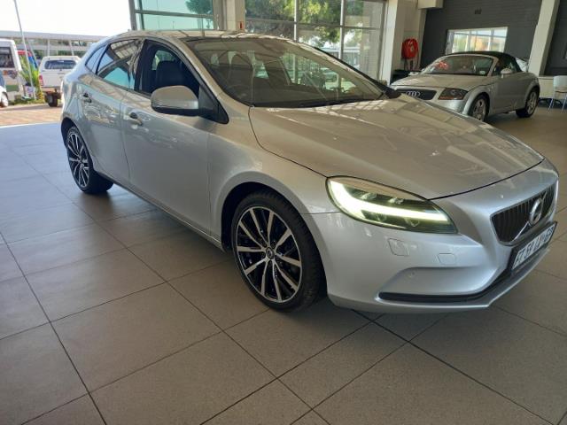 Volvo V40 cars for sale in Blouberg - AutoTrader