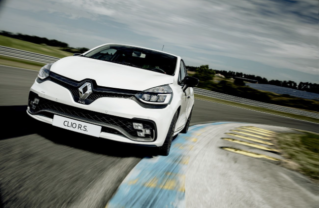 Everything you need to know about the Renault Clio R.S. - Buying a Car ...