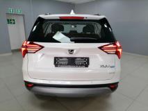Mahindra XUV700 2.0T AX5 Autocity Group New Cars