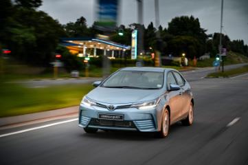 Toyota Corolla Quest colours and price guide