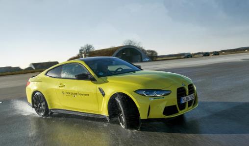 Advanced driving courses - What you need to know