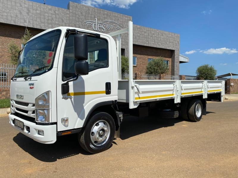 Isuzu N-Series NPR 400 AMT 4 Ton for sale in Pretoria - ID: 26893350 ...