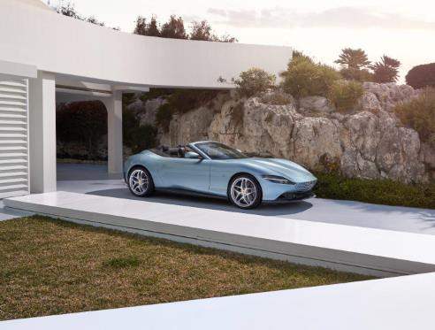 Drop-top gorgeous; the Ferrari Roma Spider unveiled