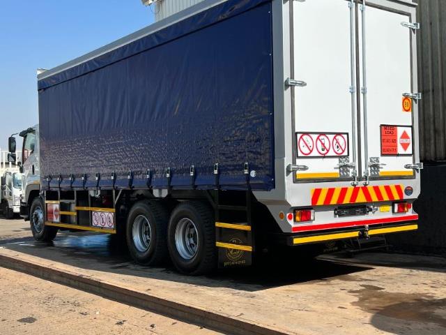 Tautliner trucks for sale in South Africa - AutoTrader