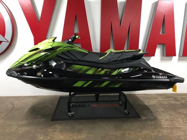 Yamaha WAVERUNNER 2023 GP 1800 R SMG YAMAHA