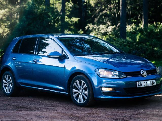 Volkswagen Golf 2.0TDI cars for sale in South Africa - AutoTrader