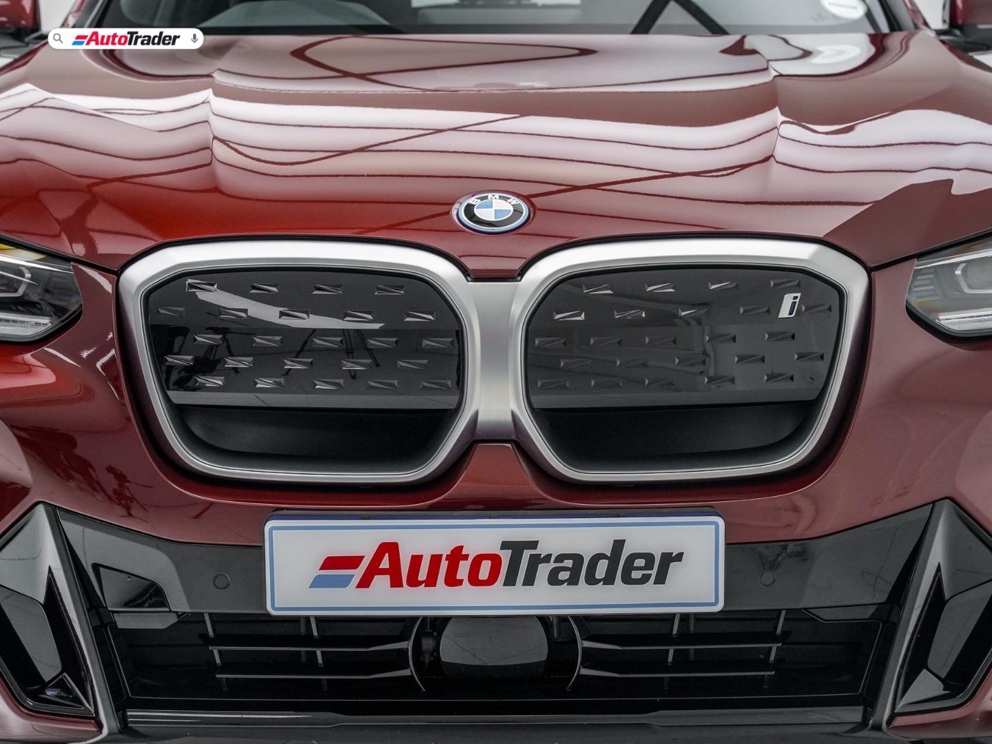 BMW iX3