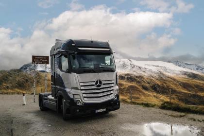 Mercedes-Benz GenH2