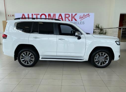 2023 Toyota Land Cruiser 300 3.5T ZX for sale - 33633