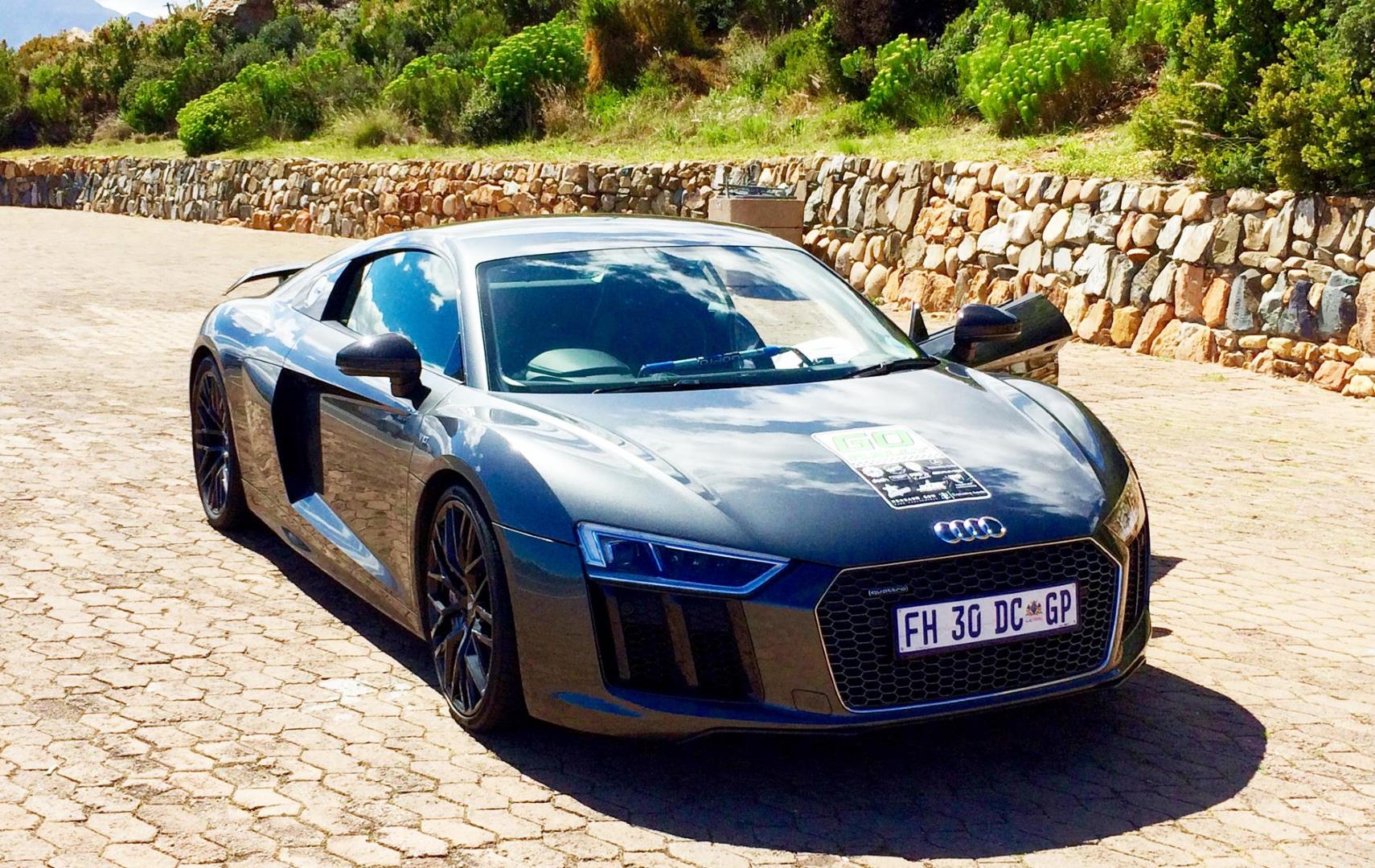 Talking stR8 in the Audi R8 Expert Audi R8 Car Reviews AutoTrader