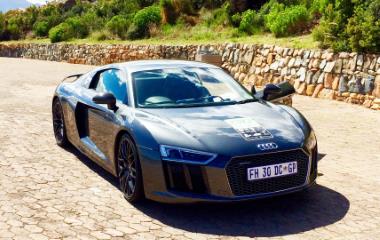 Talking stR8 in the Audi R8